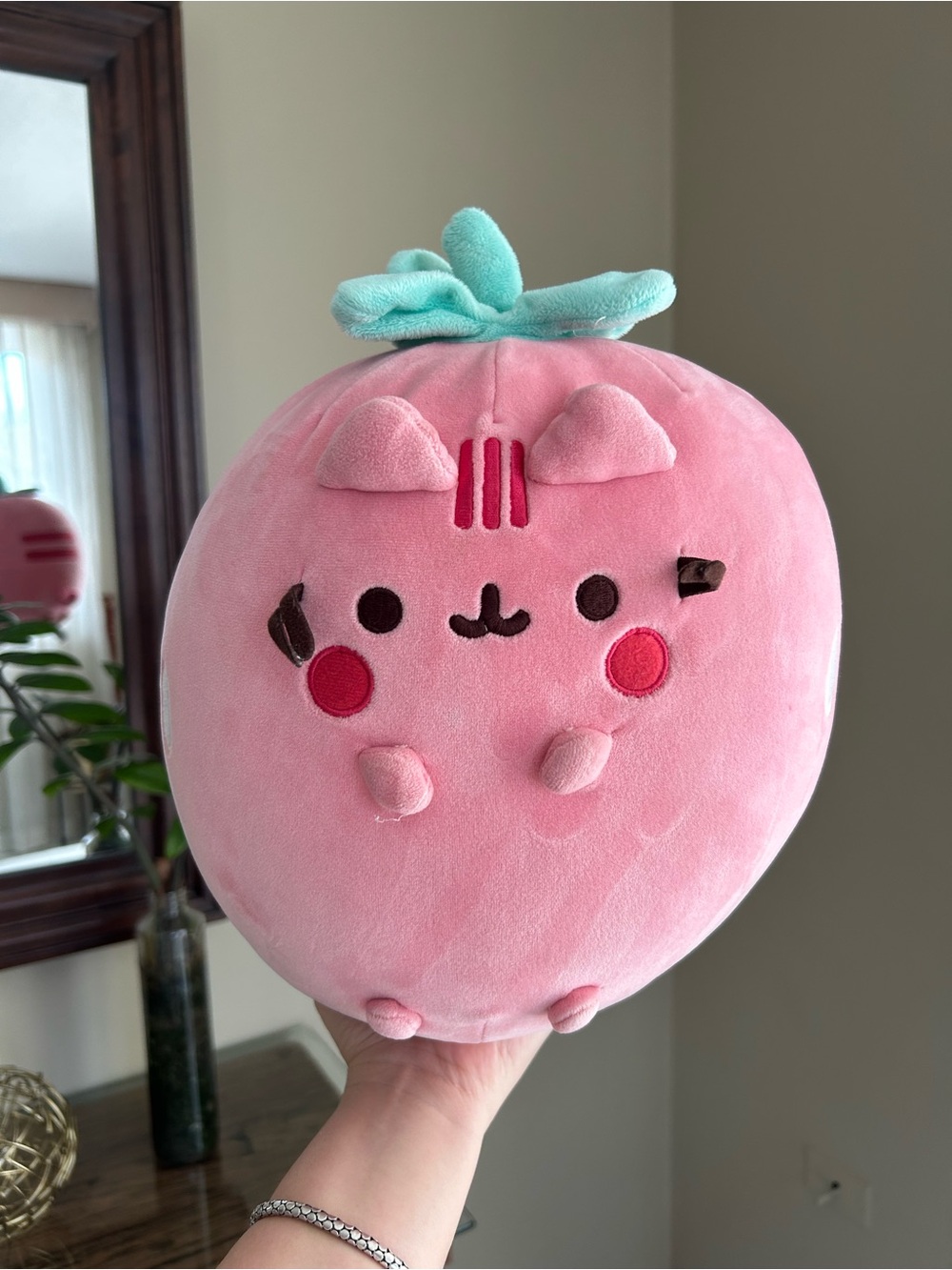 Pusheen Scented Strawberry Squisheen